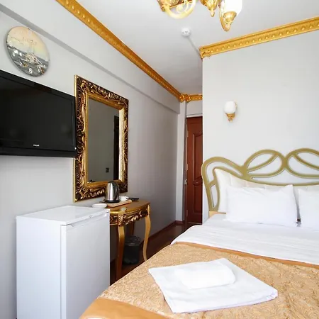 Boutique California Hotel