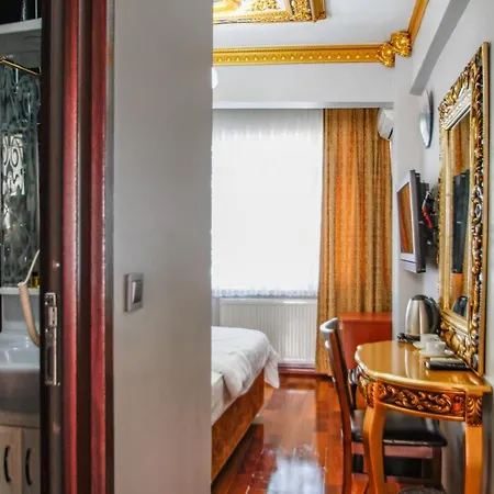 Boutique California Istanbul
